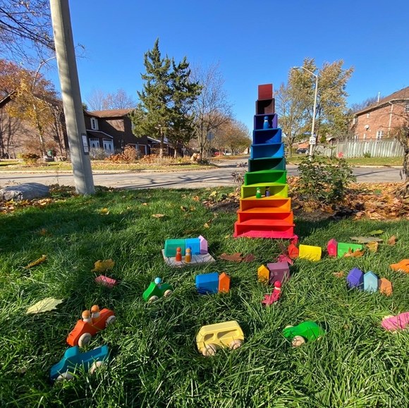 7 wooden cars for open ended play - Picture 4 of 9